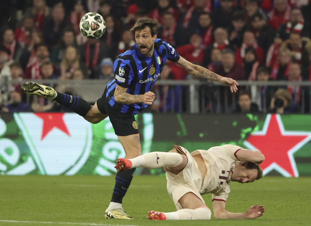 名记：姆巴佩告诉老弗爷，维尼修斯更关注球迷而不是场上表现（名记称：姆巴佩告知弗洛伦蒂诺，维尼修斯更在意球迷而非比赛表现）