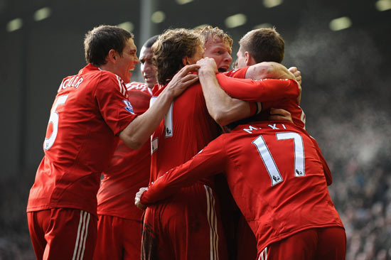 太阳报：伊万-托尼在伦敦夜总会因涉嫌用头撞人被警方逮捕（太阳报称伊万-托尼在伦敦夜店涉用头撞人遭警方拘捕）