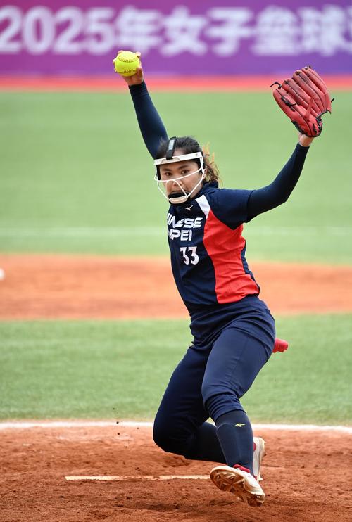 太阳主帅：马威对阵雷霆时小腿出现问题，他将缺席今天的比赛（太阳主帅：马威战雷霆时小腿不适，今日将缺阵）