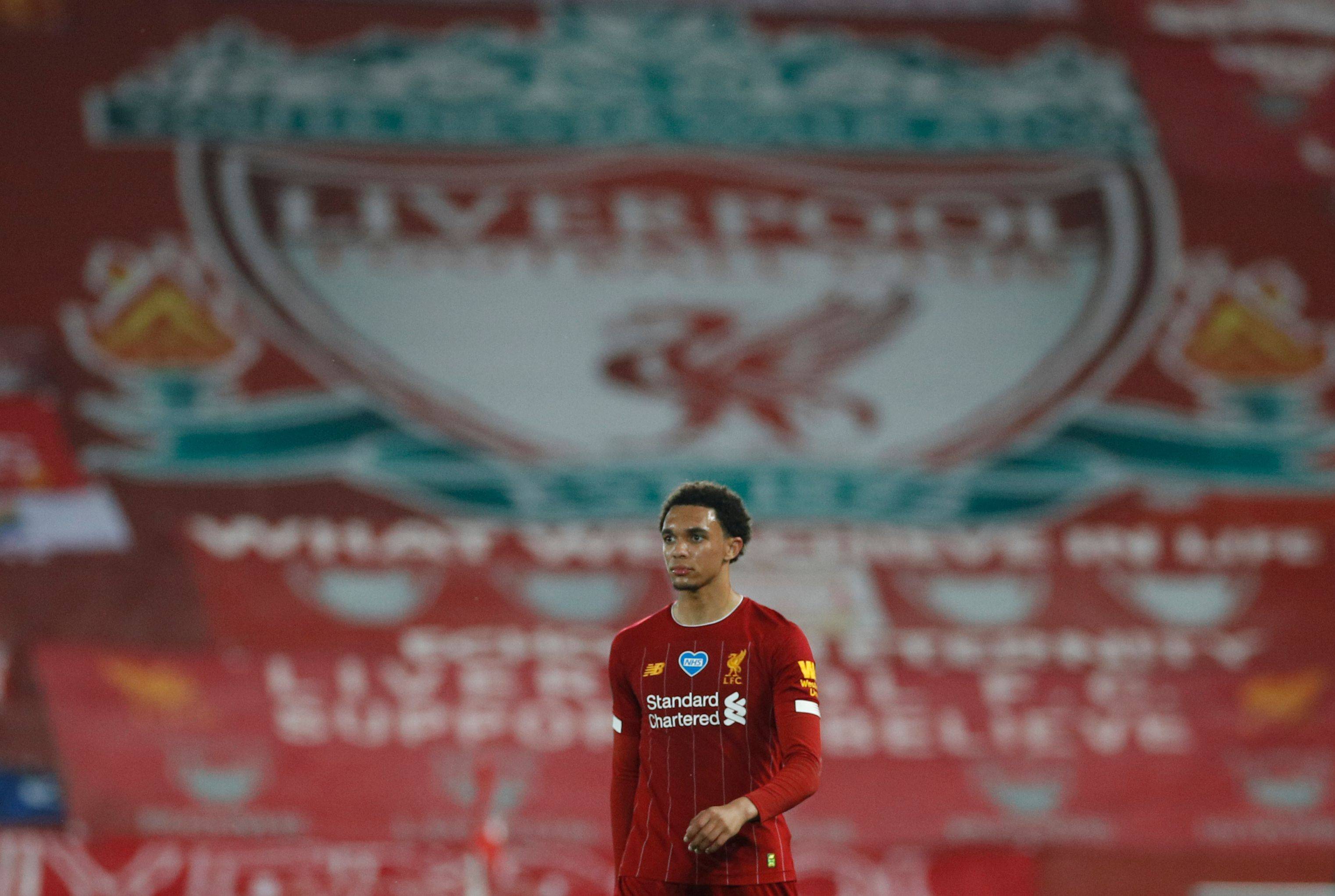 记者：利物浦仍在与科纳特谈续约，球员渴望留队（记者：利物浦仍在推进与科纳特的续约谈判，球员盼留队）