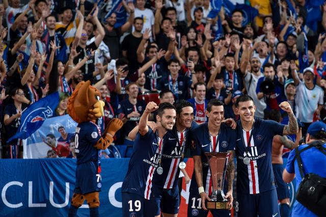 中国龙之队11周年球迷大会圆满举行 共赴山城之约（中国龙之队球迷11周年大会在山城圆满落幕）